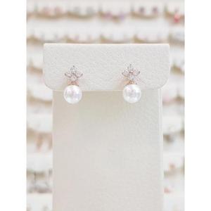 볼라레 세이브존01 작은 꽃과 진주 볼드 귀걸이 spe1035