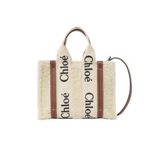 끌로에 우디 스몰 스트랩 토트백 마일드 베이지 CHC21WS397F586J1