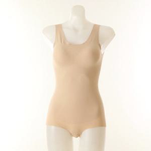 [와코루] 상 하의가 붙어있는 컵란쥬 테디 스타일의 골프 이너웨어 제품 (WLGTC01R-SK)