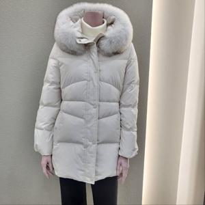 [꼼빠니아]허리라인 슬림 숏기장 다운패딩 CAEW1-WIH110_IC