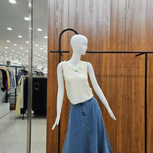 [지컷]지컷 로고 자수 슬리브리스 니트 탑 7225250600_DJ