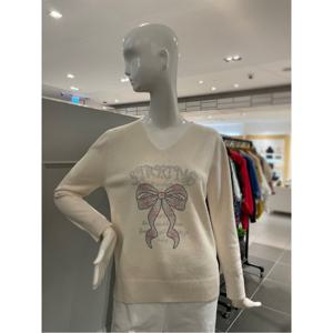 르니앤맥코이 V넥 리본 큐빅장식 니트 (MM09KN702FJY)