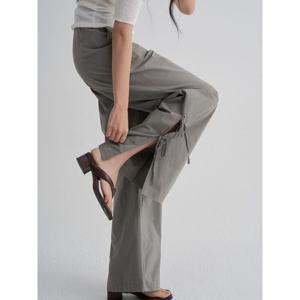 (355821LY3H) [에잇세컨즈] 밑단 슬릿 리본 디테일 스트레이트 팬츠  카키