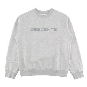 데상트 코튼 기모 컴포트핏 워딩 그래픽 맨투맨 SP323UHT93MGRY