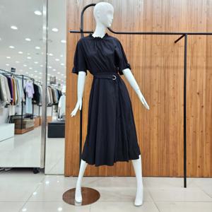 [지컷]지컷 테이프 넥 벨티드 플레어 원피스 7224337001_DJ