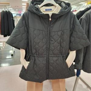 올리비아하슬러 HC42 반팔후드패딩 OHEWPD104BK90