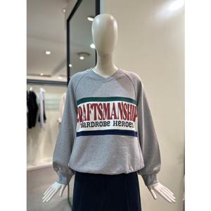 [CC콜렉트] 레터링 프린트 브이넥 스 셔츠 (C254PSM051)