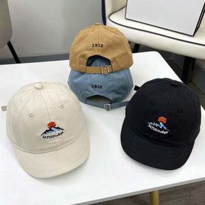 남녀 숏챙 자수 트렌드 볼캡 1P 데일리 패션 짧은챙