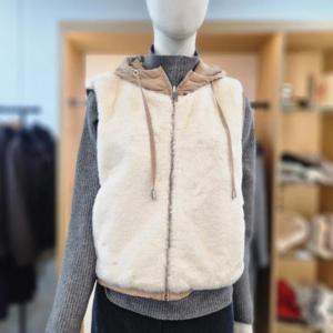 BCBG올앤선드리 세이브존02 양면 퍼 조끼 A5W9Y942