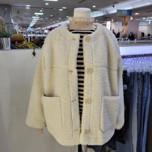 더스토아 DP01 뽀글이 숏 재킷 코트 T23vta702j022