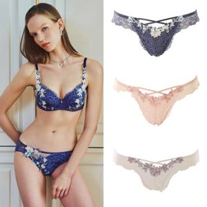 프리미엄 살루트 플로럴 모티브 티팬티 DPT0448T