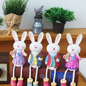 앉은 토끼 4P세트 대 미니어처 선반 식당