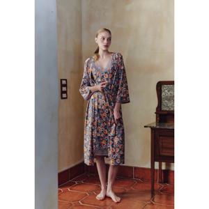 (비너스)디자인+착용감을 한번에 선사하는 여성 롱슬립+가운-OGNFS5235