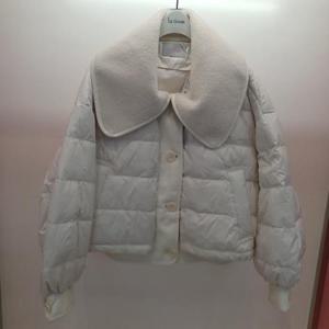 Latium HC06 짧은 크롭 팔뚝품넉넉한 양털레더배색 덕 패딩 카라 이중점퍼 T2543jp04I