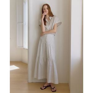 아떼 바네사브루노 25SS 스테디셀러 아이보리 스트라이프 면 밴딩스커트 WVSK5B221IV