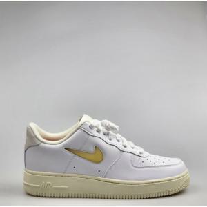 나이키 에어포스 1 로우 페일 바닐라 DC8894-100
