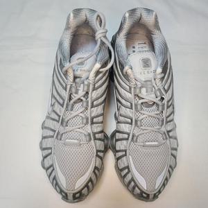 나이키 샥스 TL 퓨어 플래티넘 앤 메탈릭 실버 운동화 AR3566-003