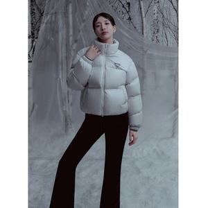 [게스(진)]남녀공용 베이직 푸퍼 MP4W9891