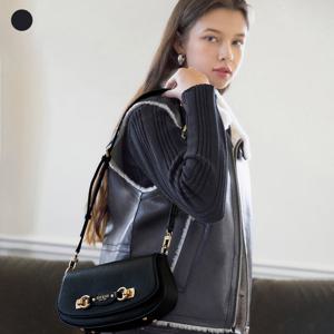 [게스]미미나 MIMINA 플랩 크로스바디백 HP3A3A21