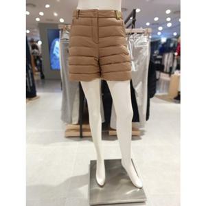 [파리게이츠] 25FW겨울 여성 경량 구스 다운 패딩 반바지 (521E4PS402)
