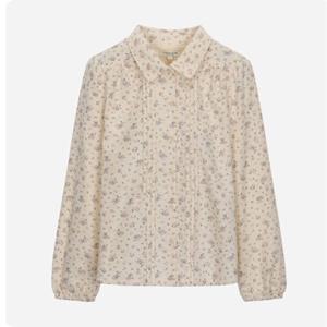 [써스데이아일랜드](T258MBL237W)핀턱 셔츠 카라 블라우스