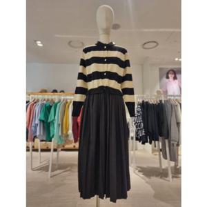 [레코브]단가라 니트배색 원피스(LC31EXOP542X)