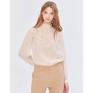 질스튜어트 뉴욕 여성 25SS 크림 펀칭배색 긴팔블라우스 WJBL5B200CR