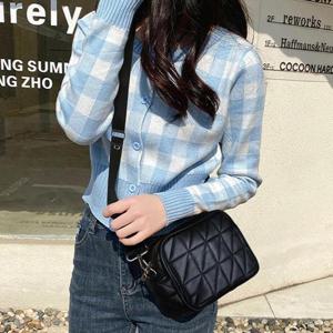 코인 파우치 퀼팅 스퀘어 크로스백 여대생 데일리백