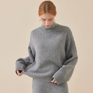 [매긴]루즈핏 하이넥 울 니트_PBMF5W1KT2571