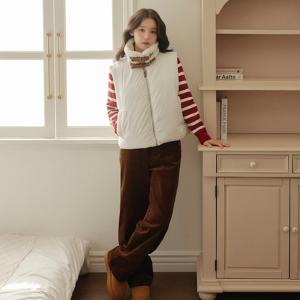 [마리끌레르][정가109,000]클래식 코듀로이 스트레이트핏 팬츠(MAFDSL01NBR)