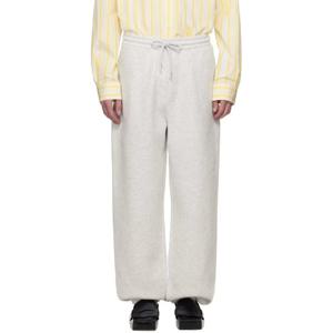 25 FW 쟈크뮈스 남성 그레이 라 크루아제르 더 토네오 스웨트팬츠 251553M190000