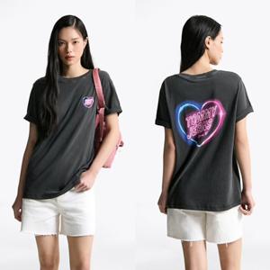 [타미진] 여성 T32F6TTO12TWT1 릴랙스 루즈 핏 네온 프린트 티셔츠 여자 오버핏 기본 라운드 반팔 SC