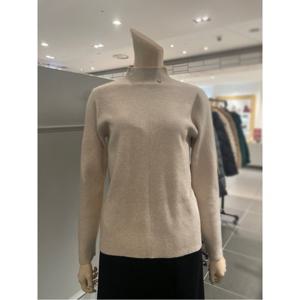 르니앤맥코이 리본 큐빅 장식 반폴라 니트 (MN01KM722FJ)