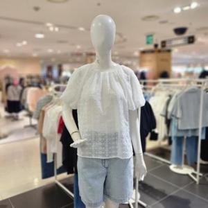 [올리브데올리브]OW4MB507_볼륨 소매 리본 포인트 블라우스