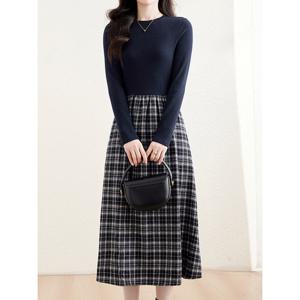[카라]KARRA 니트하프배색체크원피스_A5W0683
