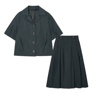 (아날도바시니) 볼륨 셔츠형 자켓+플레어 스커트 (AX07SE21M)