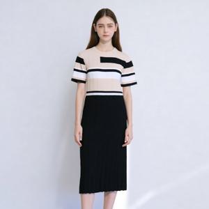 (아날도바시니) 컬러블럭 니트 원피스(AW06KO42W)