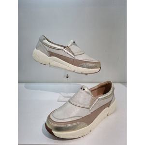 [에스콰이아]MARIO여성 발편한 경량 슬립온 굽3센치 YACSHL554