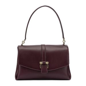 페라가모 내추럴 그레인 가죽 플랩 숄더백 0791194