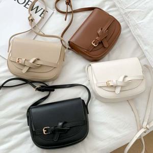 벨트 스트랩 반달 크로스 백 4컬러 SM-7123