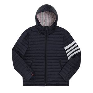 [톰브라운 THOM BROWNE] MJD022X 05411 415 남성 패딩
