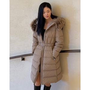 헤지스 여성 24FW 가격인하폭스FUR구스다운 다크베이지 탈착 퍼카라 벨티드 롱 헤비다운 점퍼 HSJU4D783I3