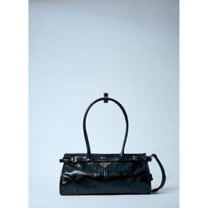 25 FW 프라다 여성 미디엄 가죽 핸드백 pra0262104blk