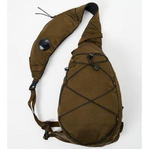 CP COMPANY CP컴퍼니 Nylon B Crossbody Rucksack (16CMAC114A 005269G 683) (나일론 크로스바디