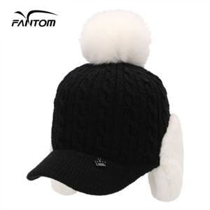 [팬텀] 여성 퍼 방울 니트 귀달이캡 모자