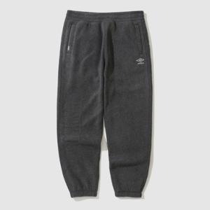 엄브로바지 KQF UP423CFPN9-DMG1 플러스플리스 빅레터링 조거 팬츠 / CHARCOAL