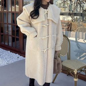 [모리스커밍홈] 세일러카라 떡볶이 뽀글이 롱코트_M2512MU005D