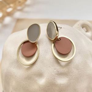 블링썸골드귀걸이 심플 더블레이어드골드귀걸이 데일