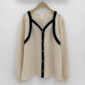 아이우먼 배색하트라이너블라우스 GOQ451M401 빅사이즈