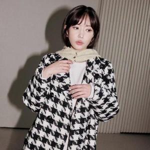 갤러리아_[24F/W][특가]글리터 하운드투스 롱코트 (BJHAX2671)BJH2671